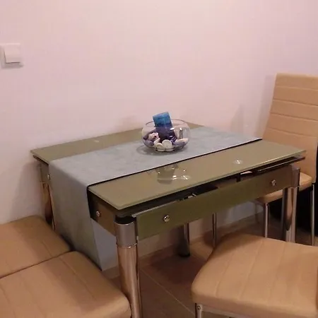Lucky In Kavatsi Area Apartment