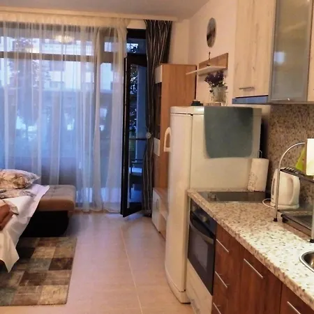 Lucky In Kavatsi Area *
